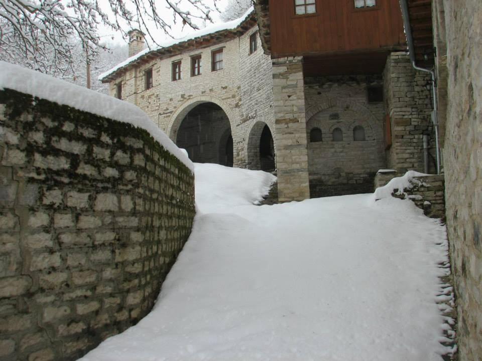 Mystic Lake Koukkouli Exterior photo