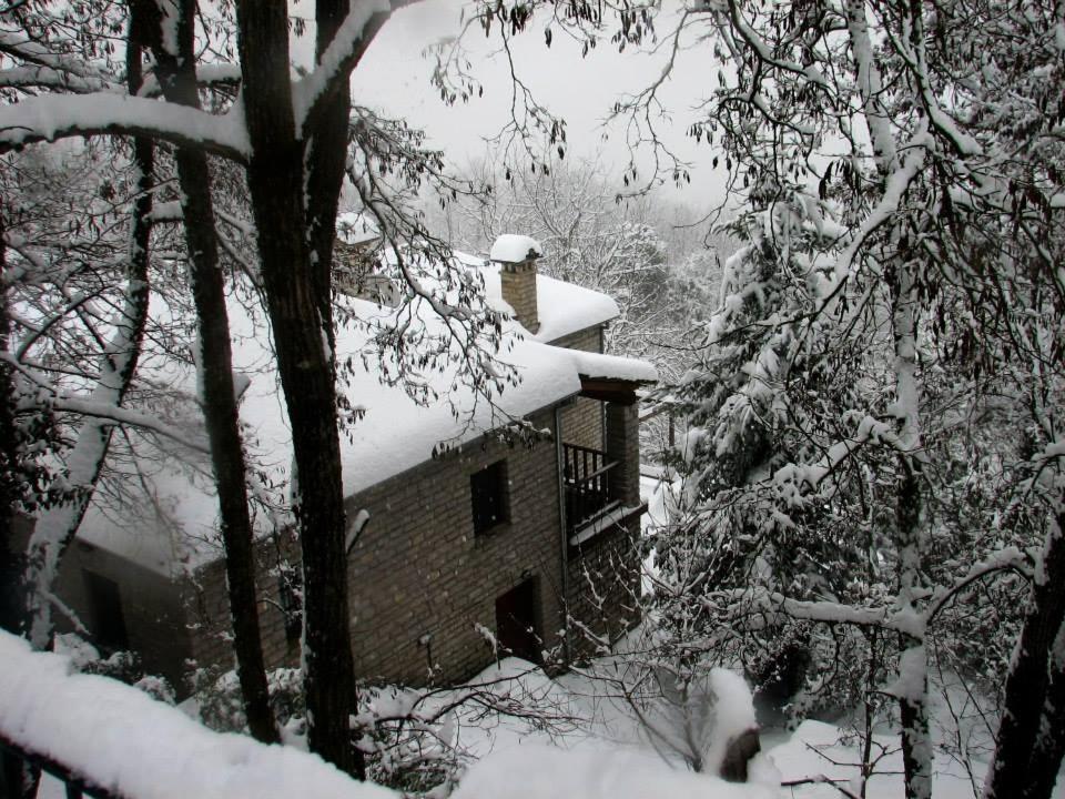 Mystic Lake Koukkouli Exterior photo