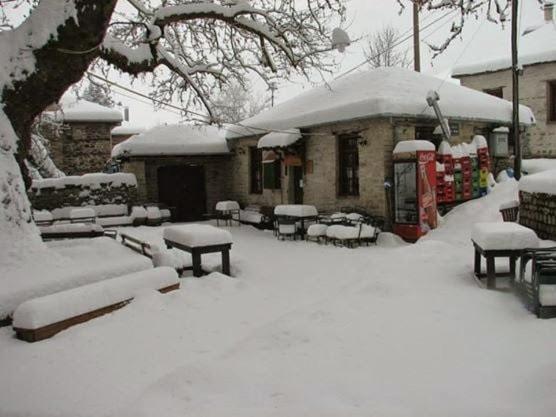 Mystic Lake Koukkouli Exterior photo